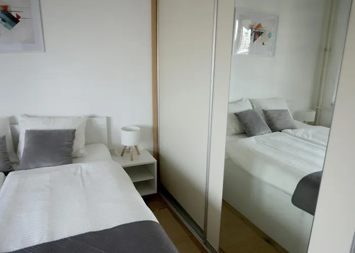 Theatre View شقة *